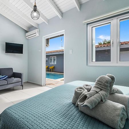 The Lizard Apartment Palm Beach ภายนอก รูปภาพ